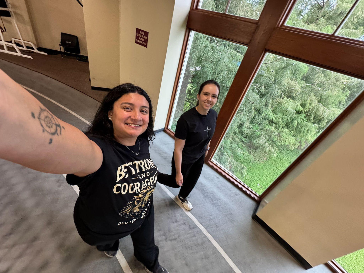 Be Strong and Courageous Unisex Christian Tee – Joshua 1:9